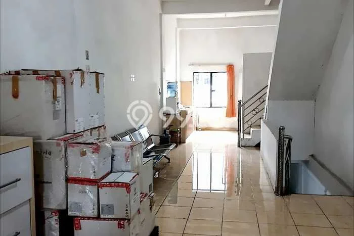 Dijual Cepat Rumah Bagus Siap Huni LB 224m2 di Medan Timur, Medan Dijual Cepat Rumah Bagus Siap Huni LB 224m2 di Medan Timur, Medan