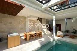 FOR SALE! Vila Kawasan , Luas 130m2m², Posisi Strategis FOR SALE! Vila Kawasan , Luas 130m2m², Posisi Strategis