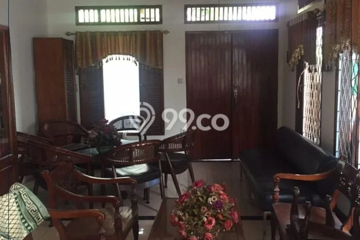 Jual Rumah Luas Megah Dengan View Cantik di Kelapa Dua, Jakarta Barat Jual Rumah Luas Megah Dengan View Cantik di Kelapa Dua, Jakarta Barat