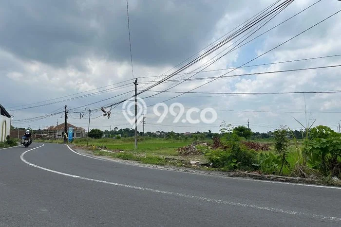 Jarang Ada! Tanah di Gamping Punya Luas 112m2 SHM Jarang Ada! Tanah di Gamping Punya Luas 112m2 SHM