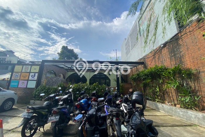 FOR SALE! Komersial di Kebayoran Baru Jakarta Selatan, LT 632m2, LB 700m2 FOR SALE! Komersial di Kebayoran Baru Jakarta Selatan, LT 632m2, LB 700m2