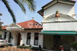 Rumah Mewah LB 324m2 Siap Huni Desain Elegan di Pondok Indah, Jakarta Selatan Rumah Mewah LB 324m2 Siap Huni Desain Elegan di Pondok Indah, Jakarta Selatan