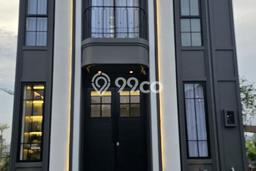 Rumah Strategis Modern Lb 76m2 di Lakarsantri, Surabaya Rumah Strategis Modern Lb 76m2 di Lakarsantri, Surabaya