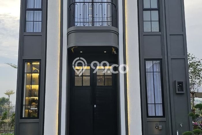 Rumah Strategis Modern Lb 76m2 di Lakarsantri, Surabaya Rumah Strategis Modern Lb 76m2 di Lakarsantri, Surabaya