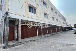 FOR SALE! Ruko di Batu Aji Batam, LT 1004m2, LB 2775m2 FOR SALE! Ruko di Batu Aji Batam, LT 1004m2, LB 2775m2