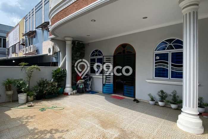 For Sale Rumah 5 Kamar Lokasi Ideal Bagus dan Strategis di Batam Centre For Sale Rumah 5 Kamar Lokasi Ideal Bagus dan Strategis di Batam Centre