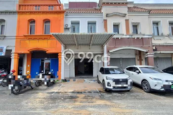 Unit Ruko Dijual di Batam LT 92m2 & LB 180m2 Unit Ruko Dijual di Batam LT 92m2 & LB 180m2
