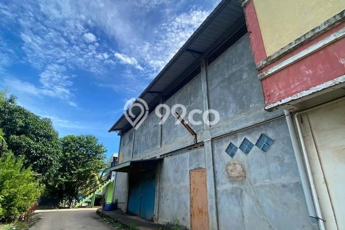 FOR SALE! Ruko di Batu Aji Batam, LT 330m2, LB 803m2 FOR SALE! Ruko di Batu Aji Batam, LT 330m2, LB 803m2