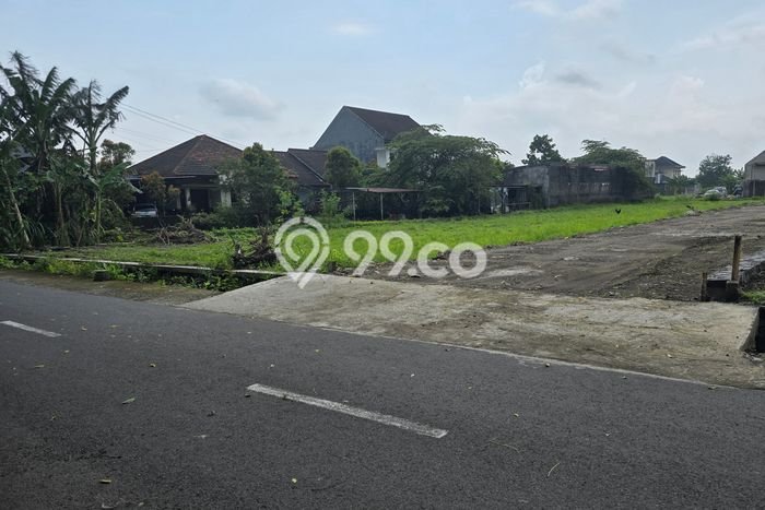 Lahan untuk Dijual Lokasi Sleman, Sleman Luas 200m2 SHM Lahan untuk Dijual Lokasi Sleman, Sleman Luas 200m2 SHM
