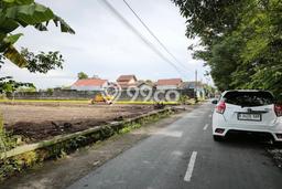 Lahan untuk Dijual Lokasi Mlati, Sleman Luas 150m2 SHM Lahan untuk Dijual Lokasi Mlati, Sleman Luas 150m2 SHM