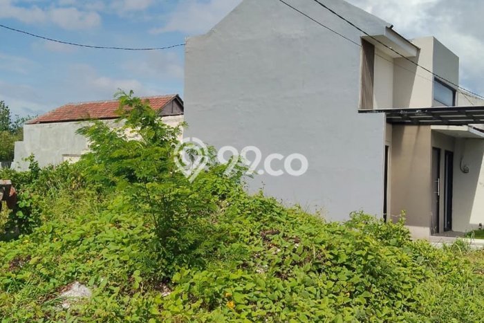 Kavling Tanah Dijual di Rungkut, Surabaya, Luas 136m2 Area Strategis Kavling Tanah Dijual di Rungkut, Surabaya, Luas 136m2 Area Strategis