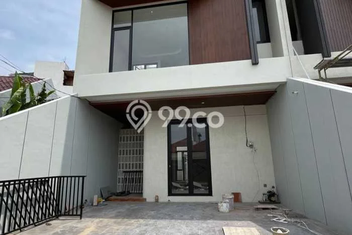 Rumah Minimalis 4 KT di Semolowaru Surabaya Unfurnished Rumah Minimalis 4 KT di Semolowaru Surabaya Unfurnished