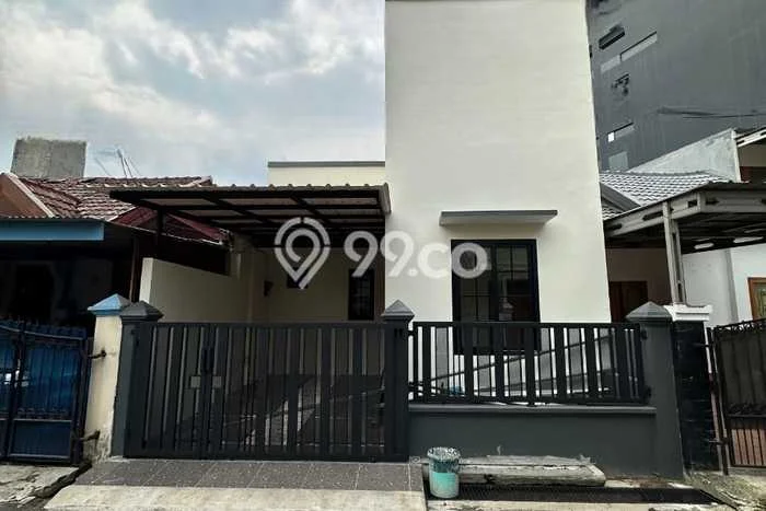For Sale Hunian Rumah Terawat 3 Kamar di Gading Serpong, Tangerang For Sale Hunian Rumah Terawat 3 Kamar di Gading Serpong, Tangerang