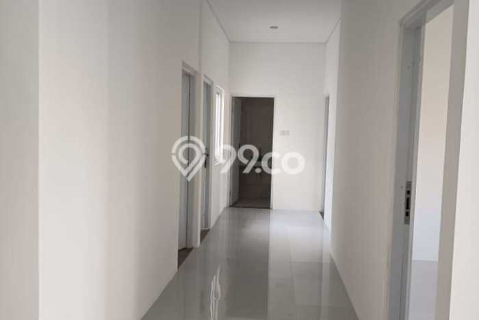 Rumah Elit LB 300m2 Siap Huni Desain Elegan di BSD, Tangerang Rumah Elit LB 300m2 Siap Huni Desain Elegan di BSD, Tangerang