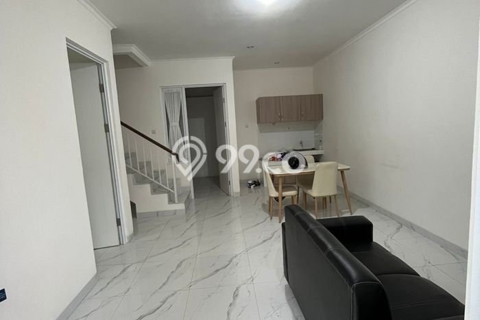 Lokasi terbaik! Rumah siap pakai dikontrakkan di Semarang Barat LB 80m2 Lokasi terbaik! Rumah siap pakai dikontrakkan di Semarang Barat LB 80m2