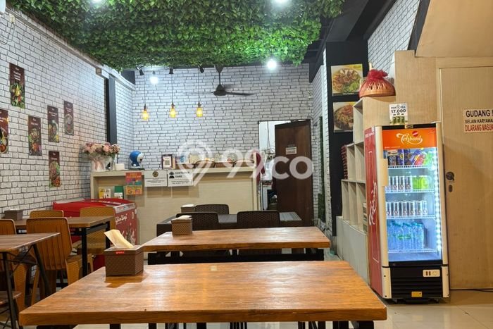 Ruko Bagus Dijual di Surabaya Kota Surabaya Strategis Cocok untuk Kembangkan Bisnis Ruko Bagus Dijual di Surabaya Kota Surabaya Strategis Cocok untuk Kembangkan Bisnis