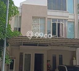 Rumah Minimalis 2 KT LT 60m2 di Pakuwon City Rumah Minimalis 2 KT LT 60m2 di Pakuwon City