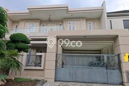 Dijual Rumah Premium dengan Fasilitas Sekitar Lengkap di Dukuh Pakis, Surabaya Dijual Rumah Premium dengan Fasilitas Sekitar Lengkap di Dukuh Pakis, Surabaya