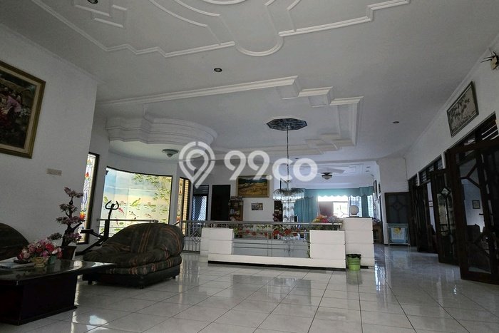 For Sale Rumah Mewah Exclusive di Mulyorejo, Surabaya For Sale Rumah Mewah Exclusive di Mulyorejo, Surabaya