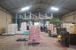 Area Ramai! Gudang Dijual di Gresik untuk Bisnis Luas Bangunan 1000m2 Area Ramai! Gudang Dijual di Gresik untuk Bisnis Luas Bangunan 1000m2