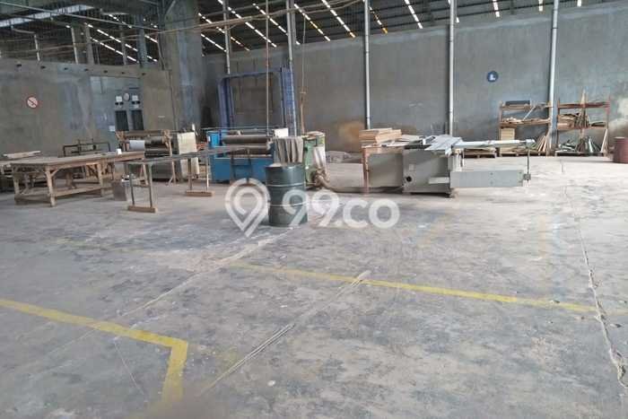 FOR SALE! Pabrik di Bangil Pasuruan, LT 10335m2, LB 8661m2 FOR SALE! Pabrik di Bangil Pasuruan, LT 10335m2, LB 8661m2