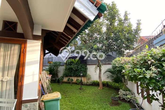 Siap Huni Rumah Mewah 5 Kamar di Cinere Dekat ke Mana Pun Siap Huni Rumah Mewah 5 Kamar di Cinere Dekat ke Mana Pun