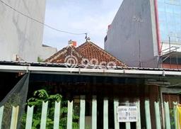 For Sale! Luxury House LT 256m2 Desain Elegan di Simpang Lima For Sale! Luxury House LT 256m2 Desain Elegan di Simpang Lima