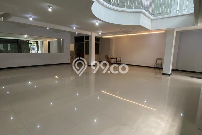 Unit Komersial Disewakan di Bandung Area Strategis Harga Kompetitif Unit Komersial Disewakan di Bandung Area Strategis Harga Kompetitif