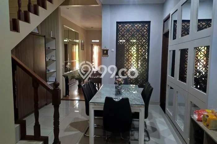Rumah Modern 5 KT di Cikutra Bandung Semi Furnished Rumah Modern 5 KT di Cikutra Bandung Semi Furnished