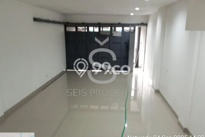 Ruko Bagus Dijual LB 159m2 Lokasi Strategis Bandung Area Cocok untuk Bisnis Ruko Bagus Dijual LB 159m2 Lokasi Strategis Bandung Area Cocok untuk Bisnis