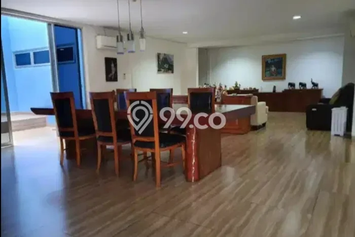 Rumah Elit Modern Siap Huni di Meruya Jakarta Barat Rumah Elit Modern Siap Huni di Meruya Jakarta Barat