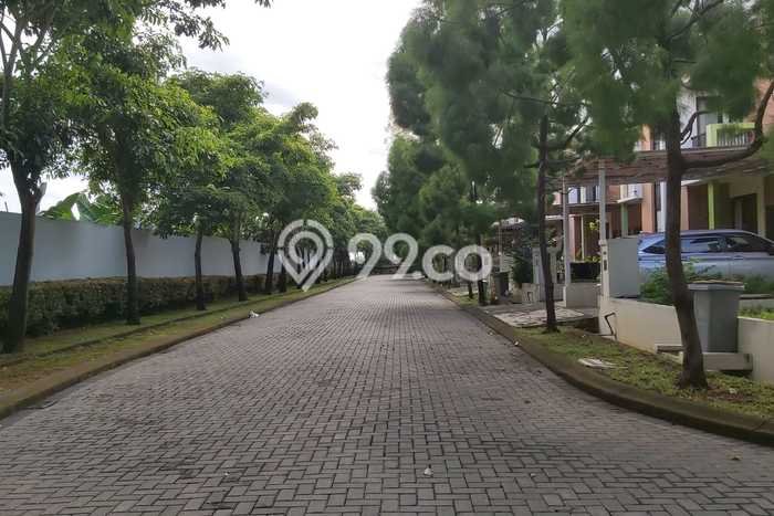 Rumah Murah LT 232m2 di Harapan Indah Lingkungan Asri Rumah Murah LT 232m2 di Harapan Indah Lingkungan Asri