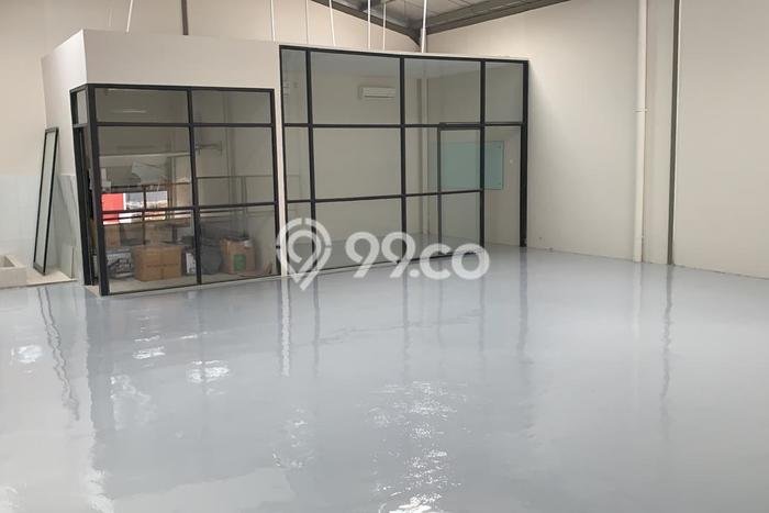 Unit Gudang Disewakan di Kranji di Area Ramai & Strategis Unit Gudang Disewakan di Kranji di Area Ramai & Strategis