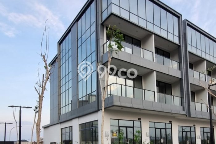 Ruko untuk Disewa di Pusat Tangerang Luas Bangunan 200m2 Ruko untuk Disewa di Pusat Tangerang Luas Bangunan 200m2