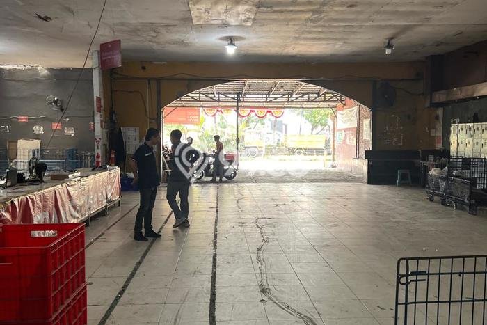 Unit Gudang disewakan di Harapan Indah Bekasi dengan LT 630m2 / LB 720m2 Unit Gudang disewakan di Harapan Indah Bekasi dengan LT 630m2 / LB 720m2