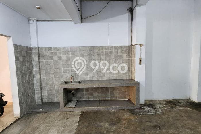 Ruko Disewa di Harapan Indah, Bekasi, LT 160m2 / LB 90m2 Ruko Disewa di Harapan Indah, Bekasi, LT 160m2 / LB 90m2