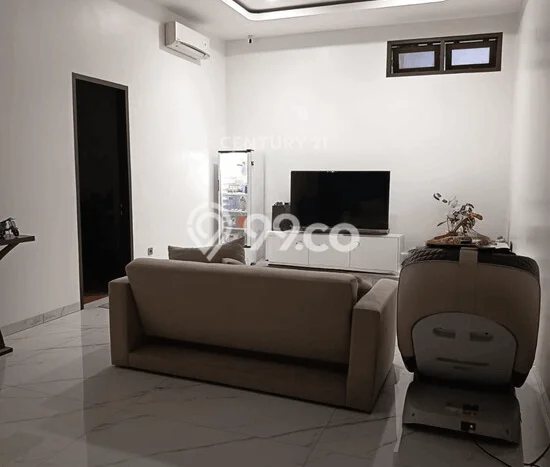 Ready to Use! Luxury House LT 154m2 Desain Elegan di Meruya Ready to Use! Luxury House LT 154m2 Desain Elegan di Meruya