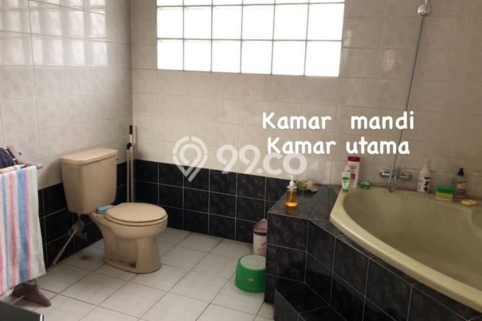 Rumah Modern 4 KT di Pajajaran Bandung Full Furnished Rumah Modern 4 KT di Pajajaran Bandung Full Furnished