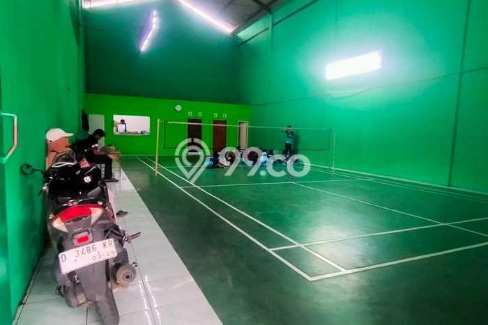 Rumah Mewah LB 350m2 Siap Pakai Desain Elegan di Cisaranten, Bandung Rumah Mewah LB 350m2 Siap Pakai Desain Elegan di Cisaranten, Bandung