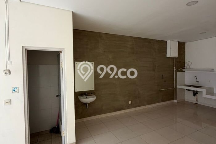 Ruko Disewakan di Area Ramai BSD, Tangerang Selatan Ruko Disewakan di Area Ramai BSD, Tangerang Selatan