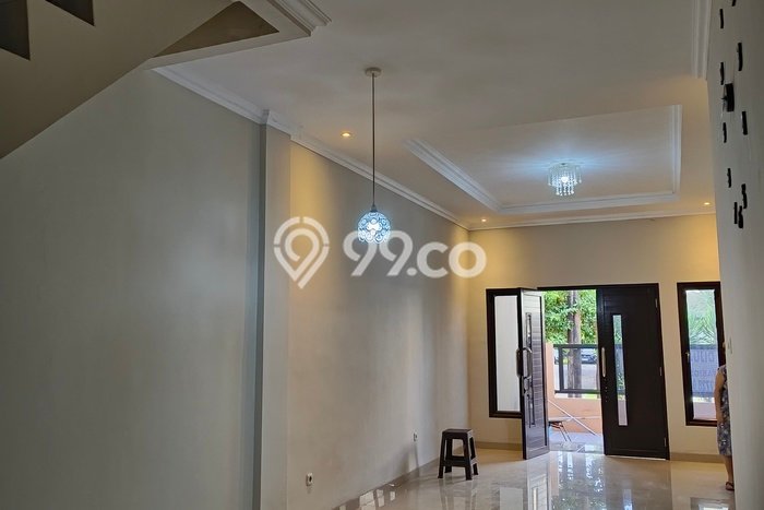 Rumah Minimalis 4 KT LT 98m2 di BSD Nusaloka Rumah Minimalis 4 KT LT 98m2 di BSD Nusaloka