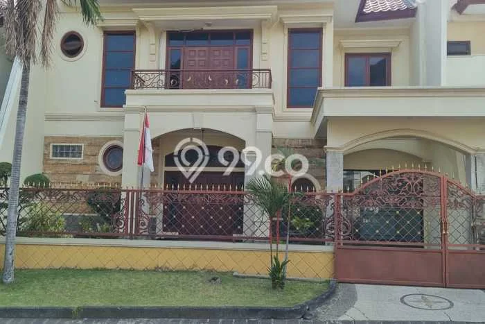 Jual Rumah Luas Elegan Dengan View Eksklusif di Surabaya Kota, Surabaya Jual Rumah Luas Elegan Dengan View Eksklusif di Surabaya Kota, Surabaya