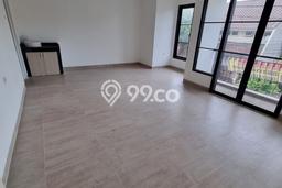 Hunian Elit LB 300m2 Siap Pakai Desain Elegan di Pejaten Timur, Jakarta Selatan Hunian Elit LB 300m2 Siap Pakai Desain Elegan di Pejaten Timur, Jakarta Selatan