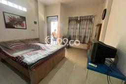 Dijual Cepat Rumah Siap Huni LT 68m2 LB 234m2 di Jakarta Barat Cocok untuk Hunian Dijual Cepat Rumah Siap Huni LT 68m2 LB 234m2 di Jakarta Barat Cocok untuk Hunian