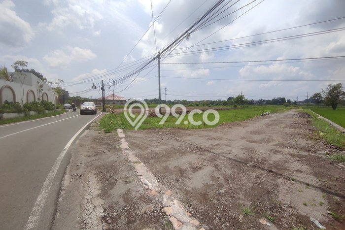 Lahan untuk Dijual Lokasi Godean, Sleman Luas 178m2 SHM Lahan untuk Dijual Lokasi Godean, Sleman Luas 178m2 SHM