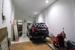 Hunian Elit LB 240m2 Siap Pakai Desain Elegan di Glodok, Jakarta Pusat Hunian Elit LB 240m2 Siap Pakai Desain Elegan di Glodok, Jakarta Pusat