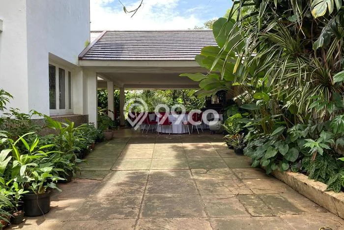 For Sale Rumah Elit Exclusive di Menteng, Jakarta Pusat For Sale Rumah Elit Exclusive di Menteng, Jakarta Pusat