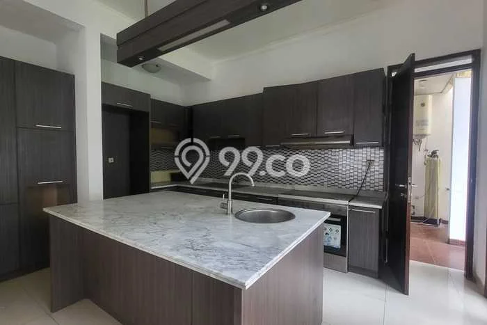 Dijual Rumah Premium dengan Fasilitas Sekitar Lengkap di Batununggal, Bandung Dijual Rumah Premium dengan Fasilitas Sekitar Lengkap di Batununggal, Bandung