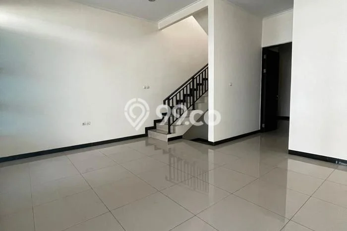 Rumah Modern 4 KT di Taman Kopo Indah Bandung Unfurnished Rumah Modern 4 KT di Taman Kopo Indah Bandung Unfurnished