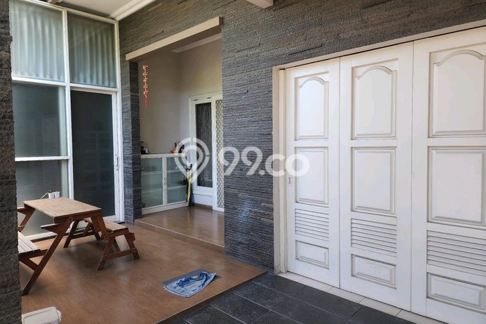 Disewakan Hunian Konsep Modern di Waru Sidoarjo dengan 6 KT Disewakan Hunian Konsep Modern di Waru Sidoarjo dengan 6 KT